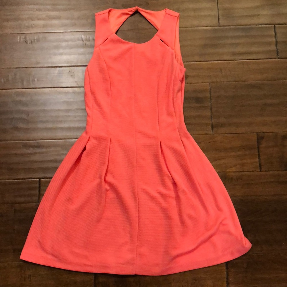 Elle - Sz 4 - Coral Dress